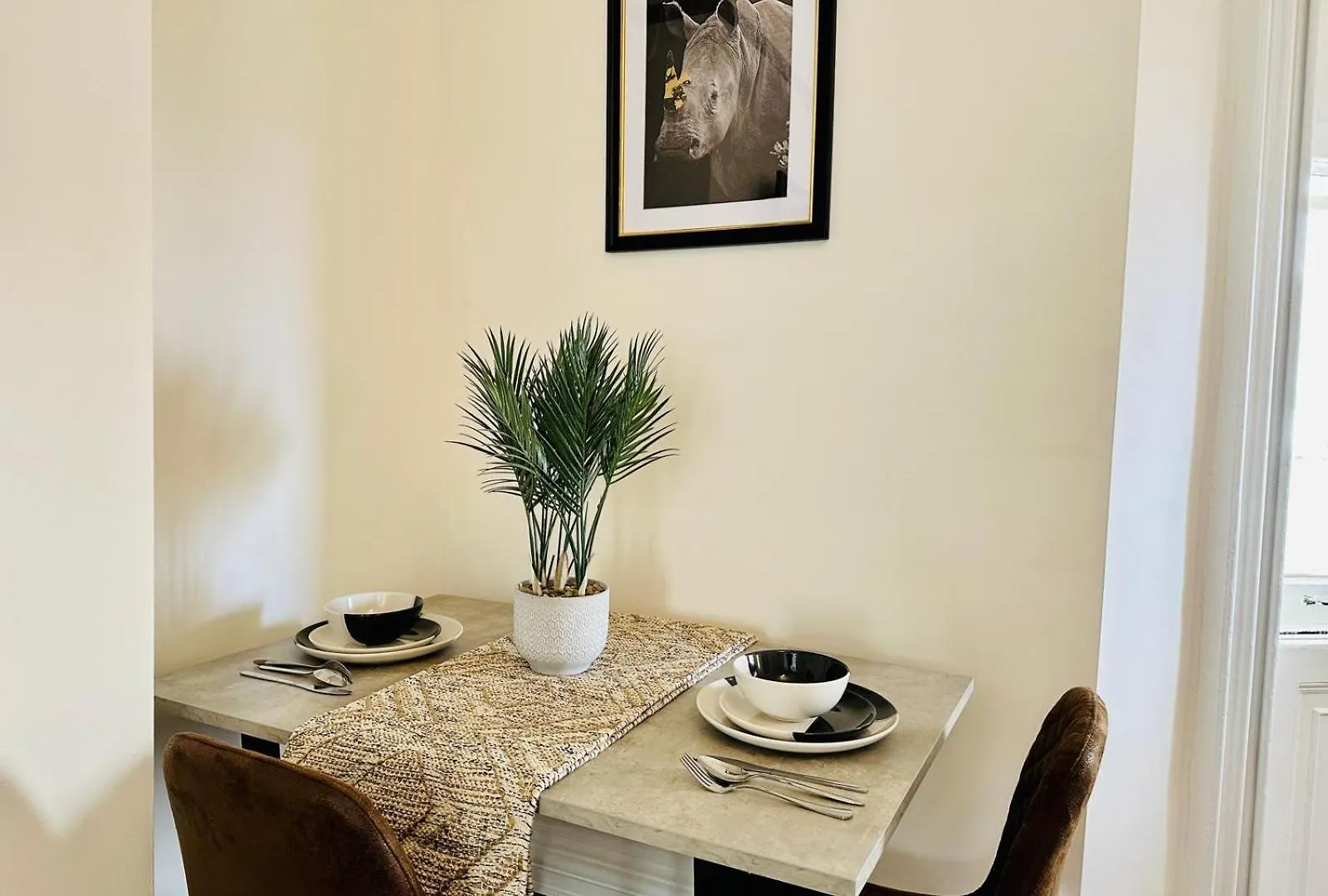 The Garden Nook L Serene 1-Bedroom Sanctuary Brighton
